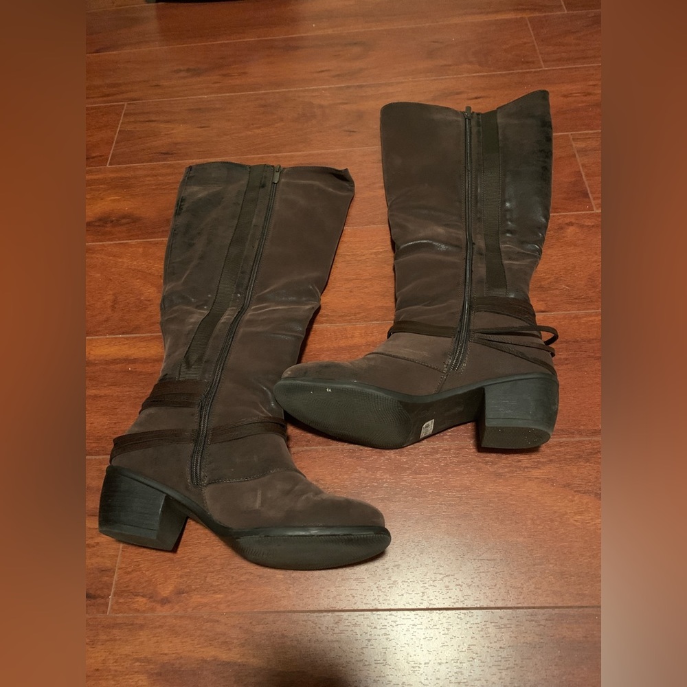 Torrid Wide calf brown boots